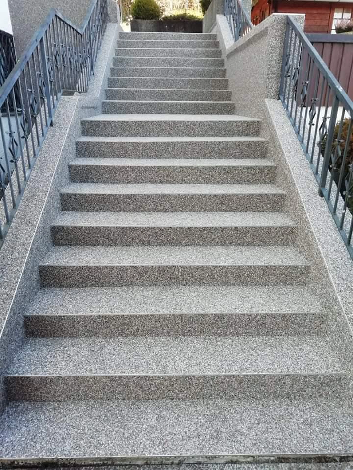 Außentreppe